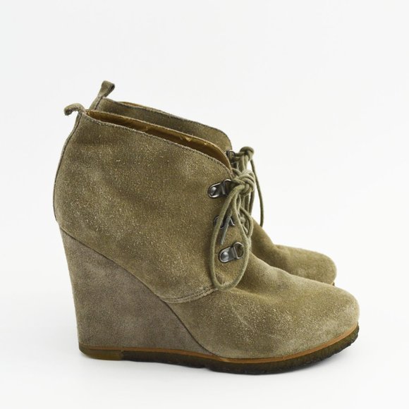 Steve Madden Suede Wedges #175-59 - Picture 3 of 5